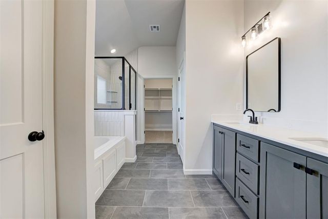 1239 Copper Ridge Circle, Piedmont, OK 73078