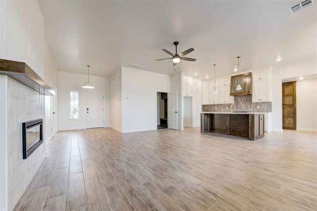 1239 Copper Ridge Circle, Piedmont, OK 73078