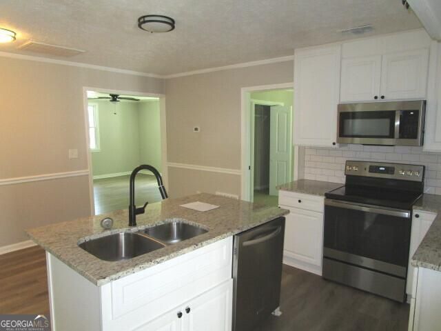 219 Broad Street, Carrollton, GA 30117