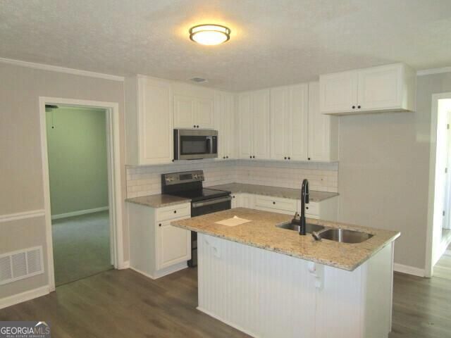 219 Broad Street, Carrollton, GA 30117
