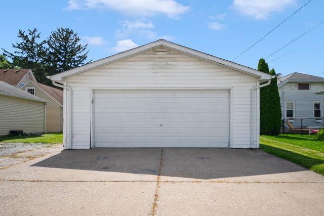 2113 Madison Street, Davenport, IA 52804