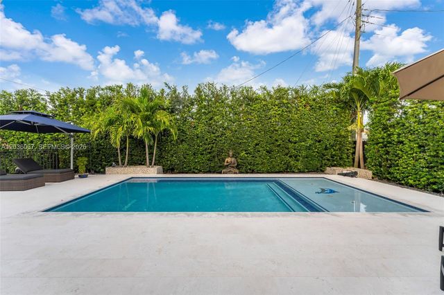 1201 SW 92nd Ave, Miami, FL 33174