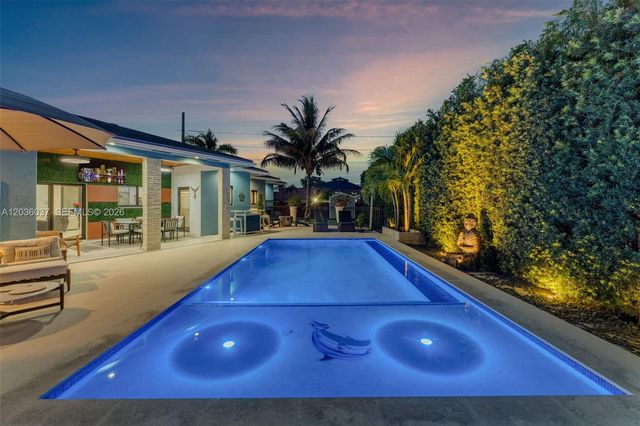 1201 SW 92nd Ave, Miami, FL 33174