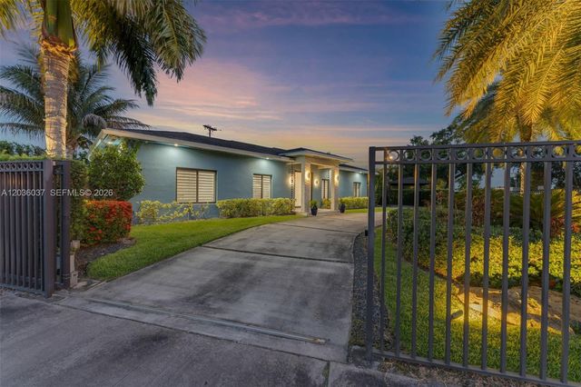 1201 SW 92nd Ave, Miami, FL 33174
