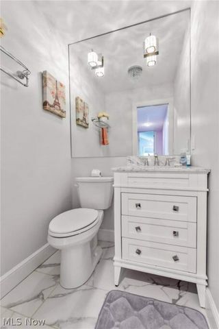 2307 S Belvoir Boulevard, University Heights, OH 44118