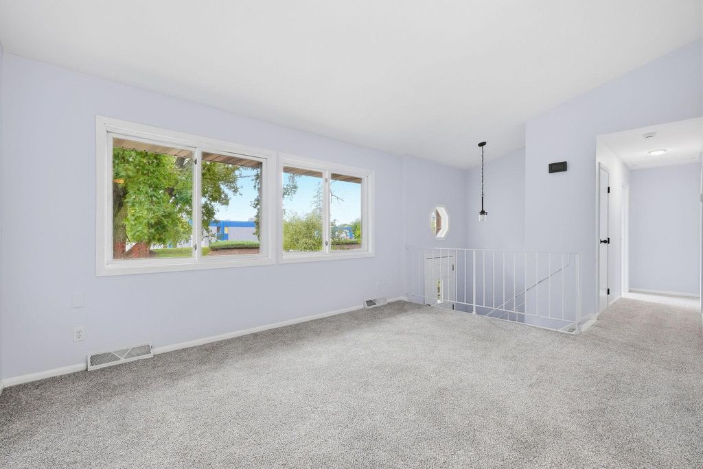 2112 69th Avenue N, Brooklyn Center, MN 55430 — photo 4