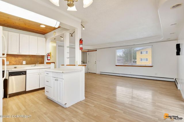 3111 W 33rd Avenue, Anchorage, AK 99517
