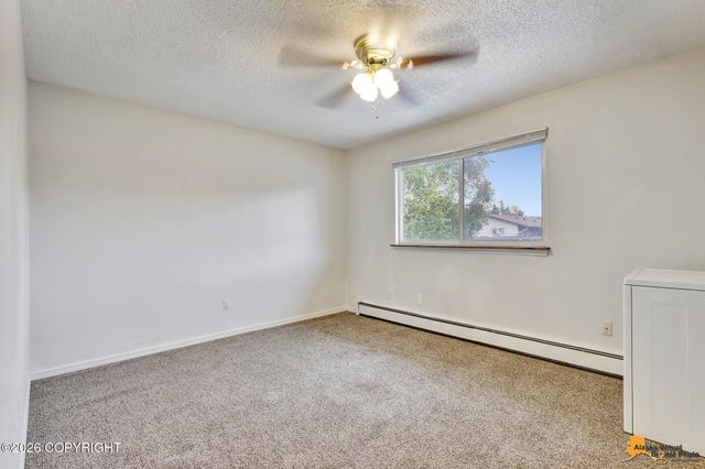 3111 W 33rd Avenue, Anchorage, AK 99517