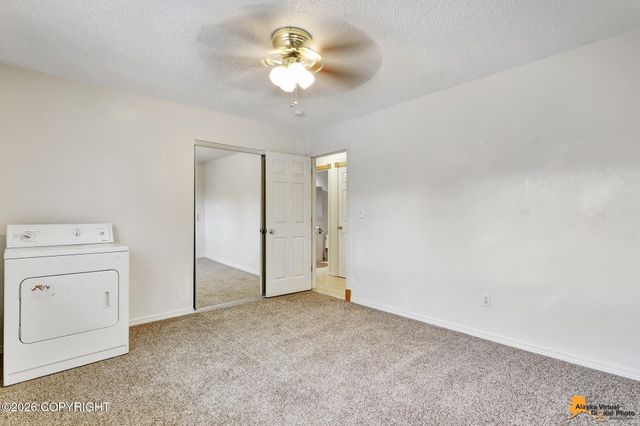 3111 W 33rd Avenue, Anchorage, AK 99517