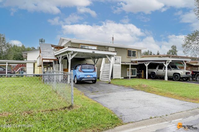 3111 W 33rd Avenue, Anchorage, AK 99517
