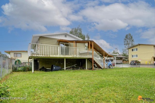 3111 W 33rd Avenue, Anchorage, AK 99517