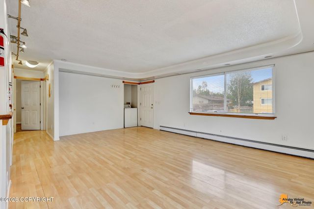 3111 W 33rd Avenue, Anchorage, AK 99517