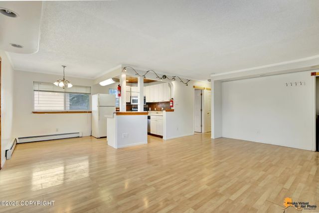 3111 W 33rd Avenue, Anchorage, AK 99517