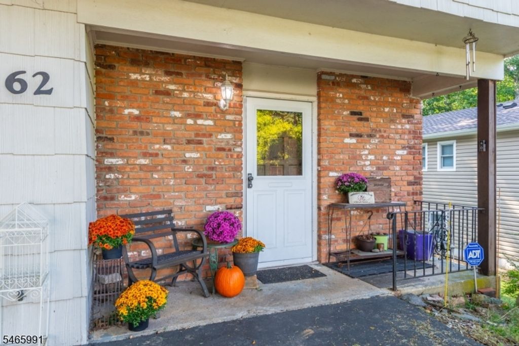 62 Wildwood Shores Dr, Hopatcong Boro, NJ 07843 — photo 3