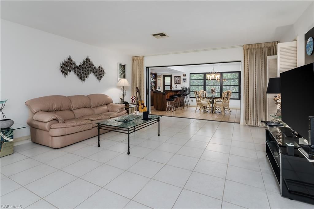 600 Parkview LN, NAPLES, FL 34103 — photo 4