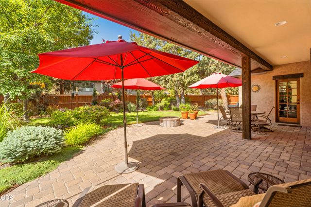 861 NW Yosemite Drive, Bend, OR 97703