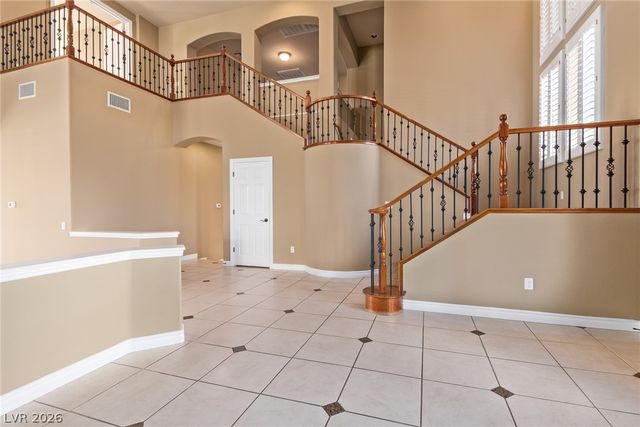 9805 QUEEN CHARLOTTE Drive, Las Vegas, NV 89145