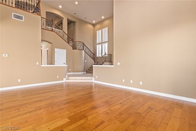 9805 QUEEN CHARLOTTE Drive, Las Vegas, NV 89145