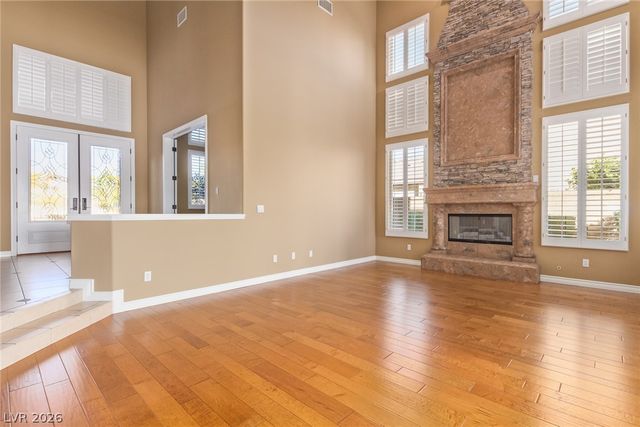 9805 QUEEN CHARLOTTE Drive, Las Vegas, NV 89145