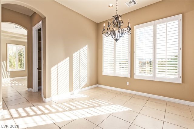 9805 QUEEN CHARLOTTE Drive, Las Vegas, NV 89145