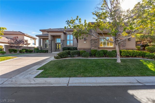 9805 QUEEN CHARLOTTE Drive, Las Vegas, NV 89145