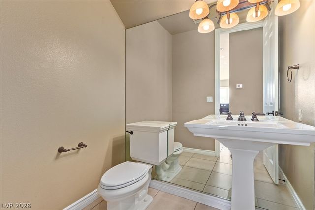 9805 QUEEN CHARLOTTE Drive, Las Vegas, NV 89145