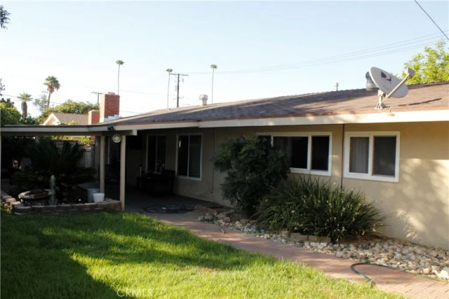 3748 Skylark Dr, Riverside, CA 92505