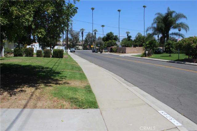 3748 Skylark Dr, Riverside, CA 92505