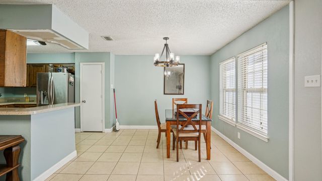 2450 Antler Trail, Lewisville, TX 75067