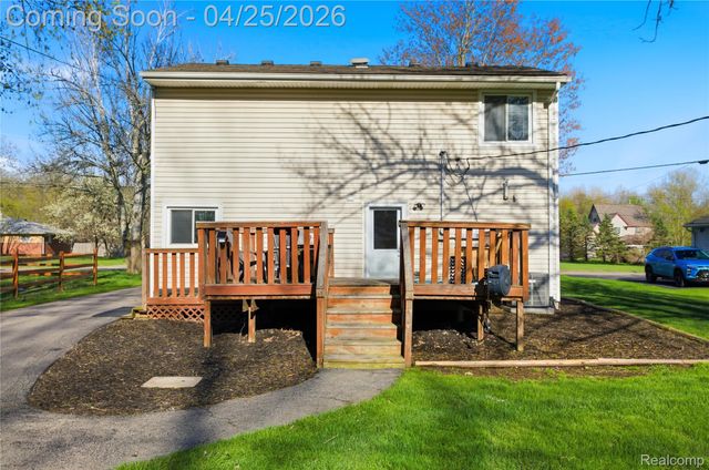 8822 Cogswell Street, Romulus, MI 48174