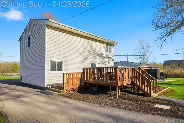 8822 Cogswell Street, Romulus, MI 48174