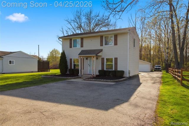 8822 Cogswell Street, Romulus, MI 48174
