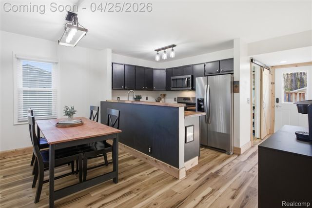 8822 Cogswell Street, Romulus, MI 48174