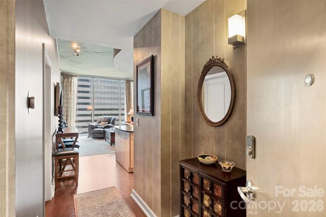 210 N Church Street 1605, Charlotte, NC 28202