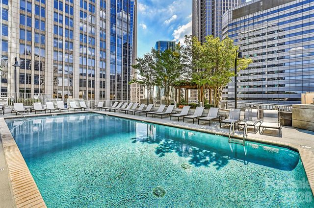 210 N Church Street 1605, Charlotte, NC 28202