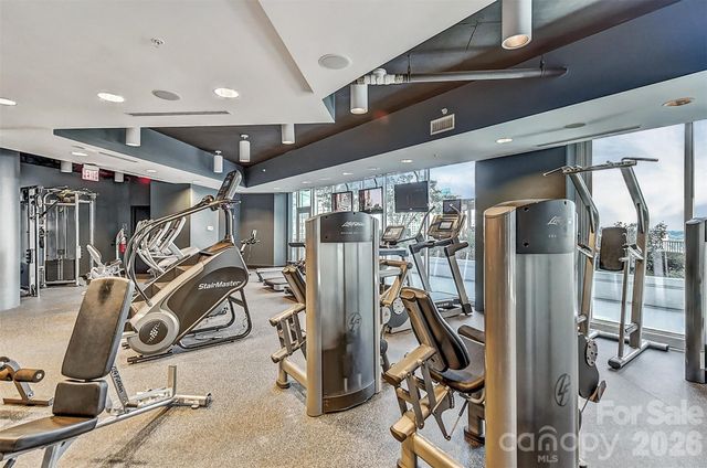 210 N Church Street 1605, Charlotte, NC 28202