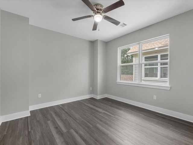 729 Magnolia Point Drive, Huffman, TX 77336