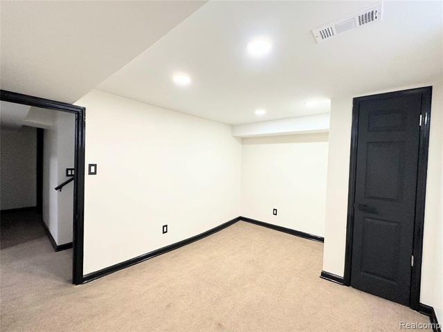 11423 Freeland Street, Detroit, MI 48227