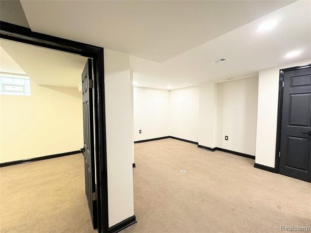 11423 Freeland Street, Detroit, MI 48227