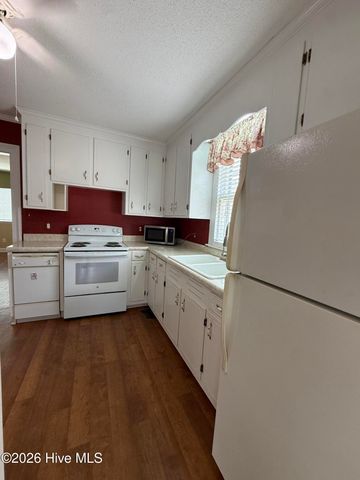 304 E Woodall Street, Smithfield, NC 27577