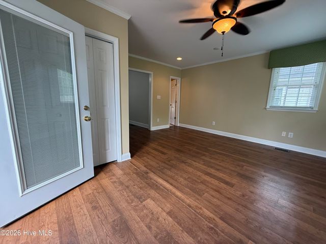 304 E Woodall Street, Smithfield, NC 27577