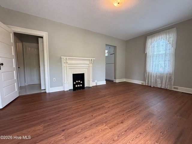 304 E Woodall Street, Smithfield, NC 27577