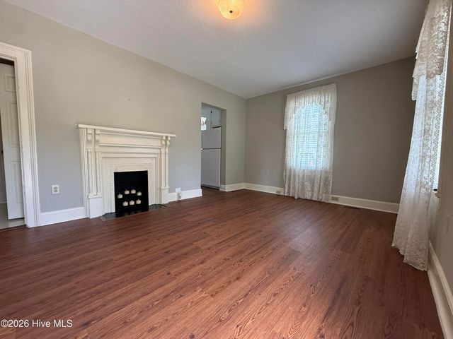 304 E Woodall Street, Smithfield, NC 27577