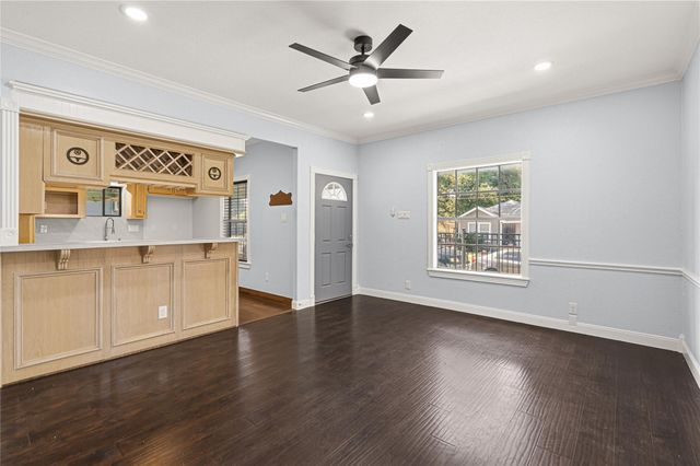 7839 Goode Street A, Houston, TX 77012