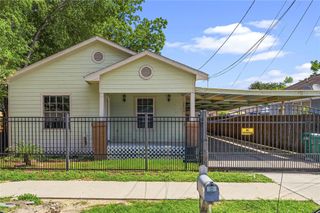 7839 Goode Street A, Houston, TX 77012