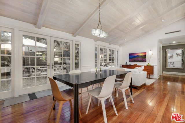 163 Acari Drive, Los Angeles, CA 90049