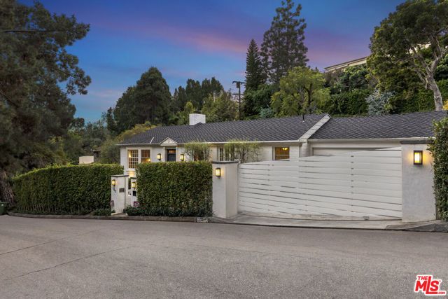 163 Acari Drive, Los Angeles, CA 90049