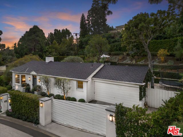 163 Acari Drive, Los Angeles, CA 90049