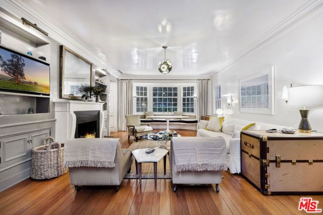 163 Acari Drive, Los Angeles, CA 90049