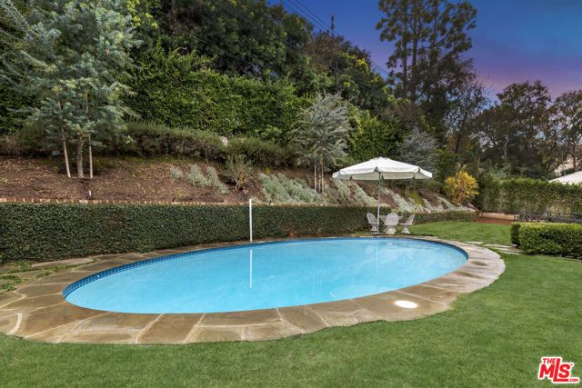 163 Acari Drive, Los Angeles, CA 90049